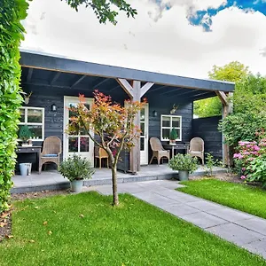 B&B Hoofddorp Bed & Breakfast